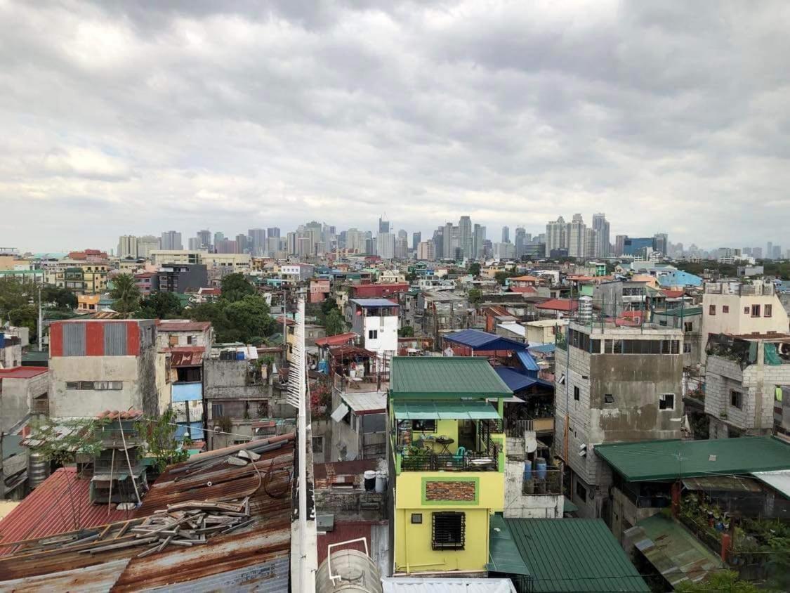 THE MANSION - BACKPACKERS NEAR AIRPORT BUDGET BIG HOUSE - 12 Pax Manila Ngoại thất bức ảnh