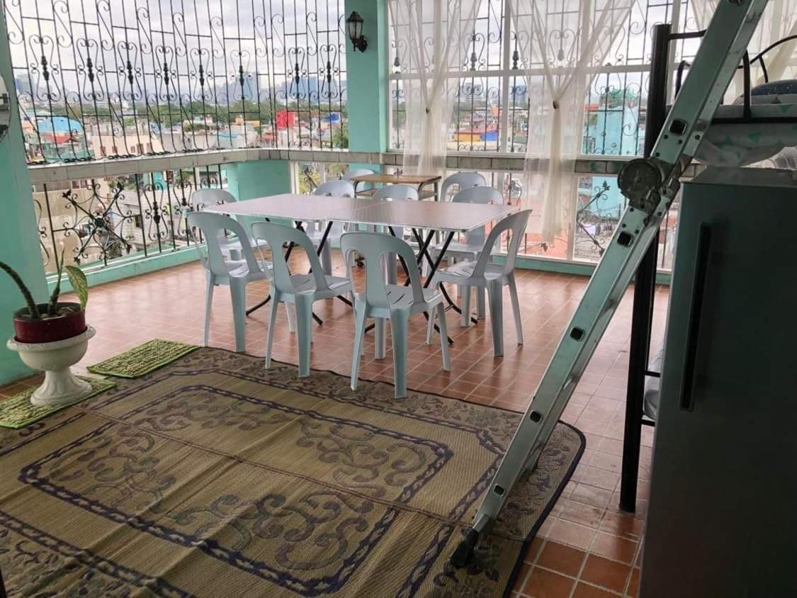 THE MANSION - BACKPACKERS NEAR AIRPORT BUDGET BIG HOUSE - 12 Pax Manila Ngoại thất bức ảnh